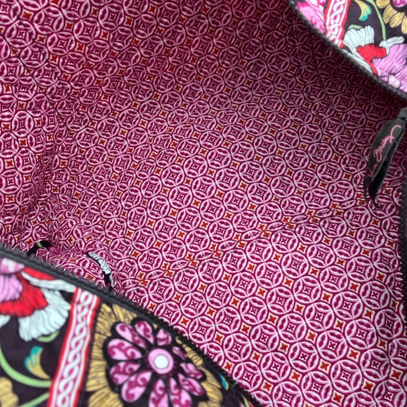 Vera Bradley Quilted Duffle Bag Mod Floral Pink Brown 22" Top Zipper Travel - Picture 10 of 14